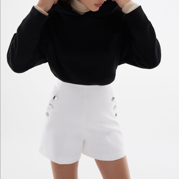 Zara High Rise White Bermuda Shorts in size XS - Picture 3 of 7